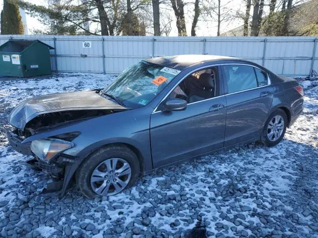 1HGCP2F60CA220061