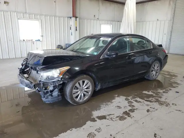 1HGCP2F70CA042015