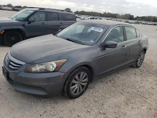 1HGCP2F82CA175805
