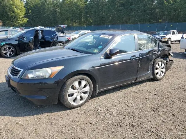 1HGCP2F85AA135036