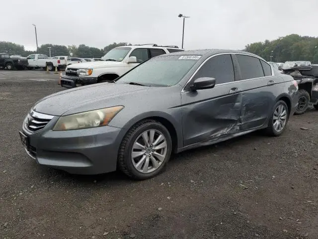 1HGCP2F85BA015626