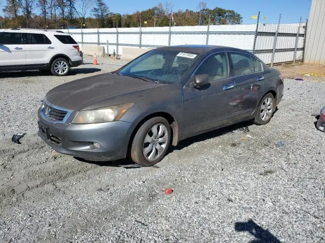 1HGCP36888A080369