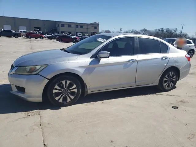 1HGCR2F30DA042881