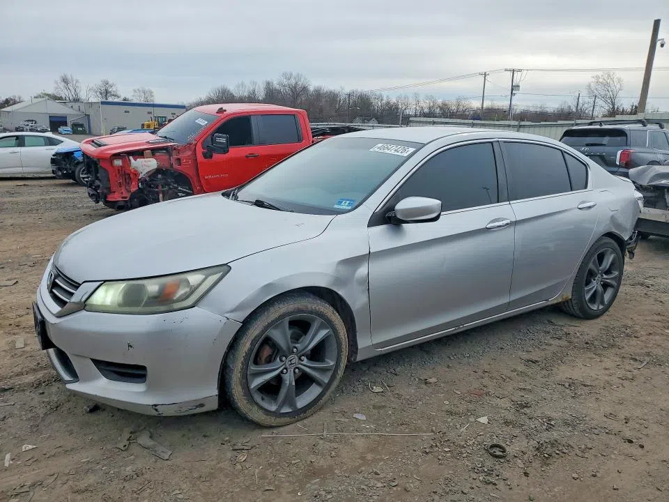 1HGCR2F30DA211555