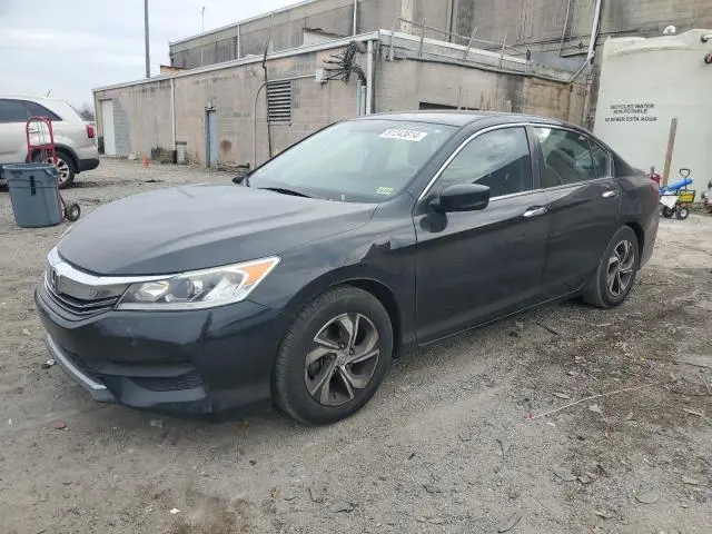 1HGCR2F38HA258001