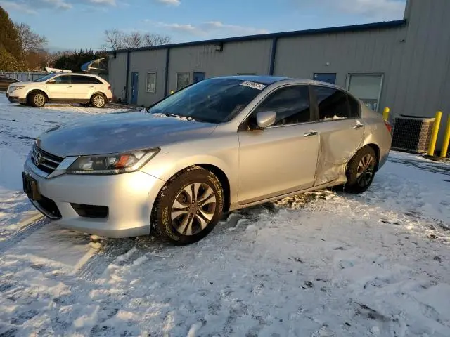 1HGCR2F39DA156880