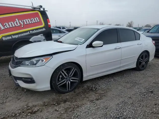 1HGCR2F50GA123644