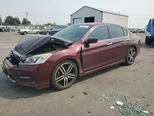 1HGCR2F50GA212243