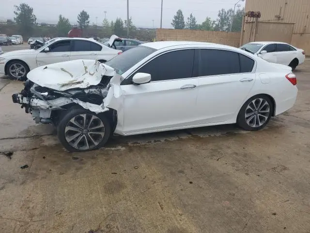 1HGCR2F57FA266587