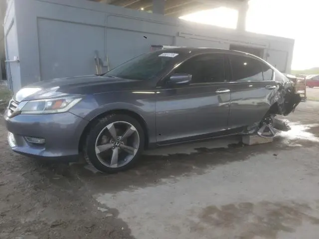 1HGCR2F58DA099069