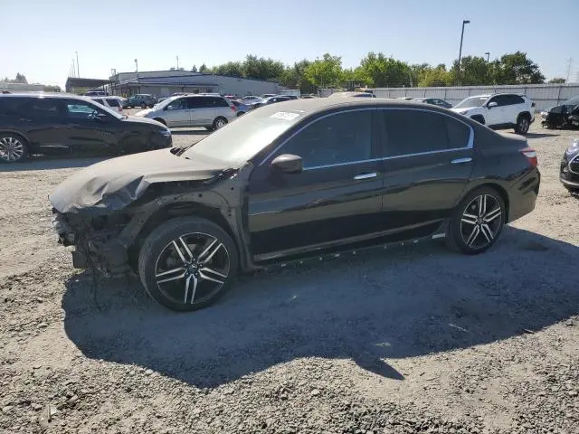 1HGCR2F58HA256248