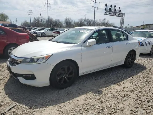 1HGCR2F76GA200695