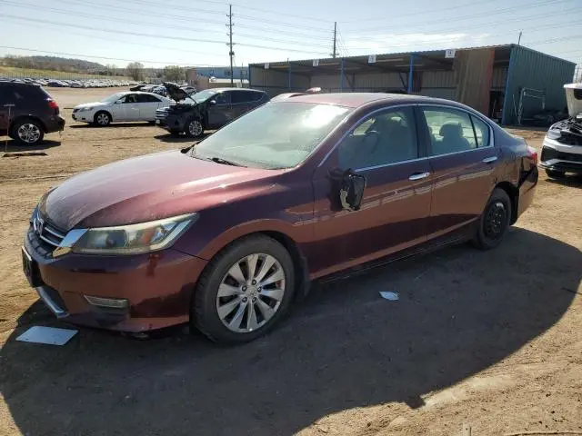 1HGCR2F88DA043689