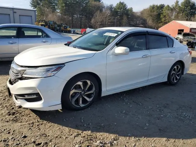 1HGCR3F95GA011530