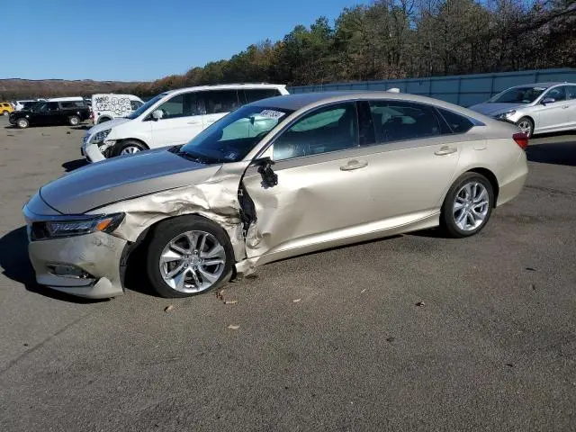 1HGCV1F12KA028482