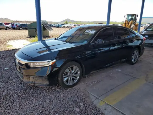 1HGCV1F12KA158486