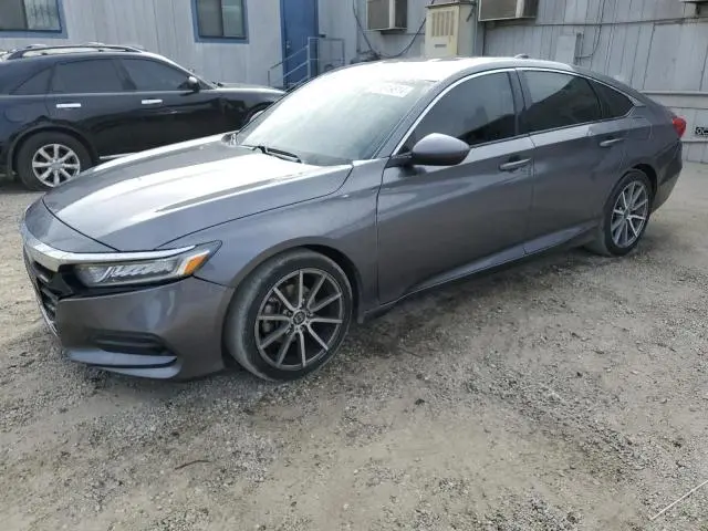1HGCV1F17JA082648