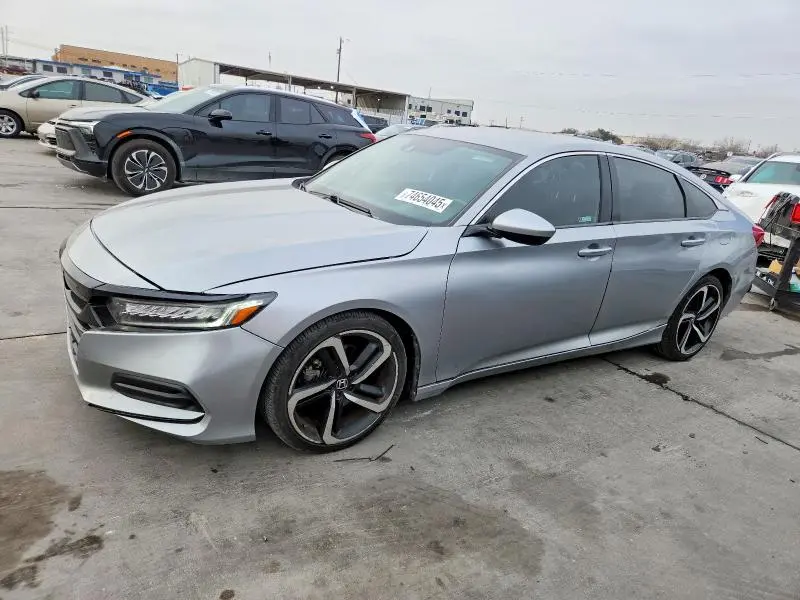 1HGCV1F30JA131528