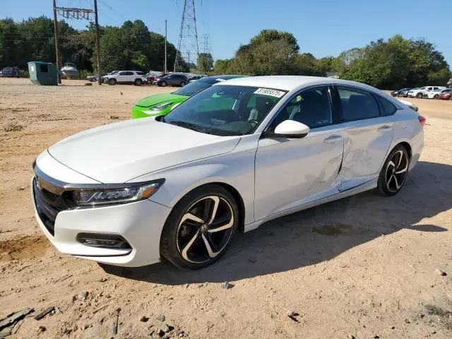 1HGCV1F30KA071557