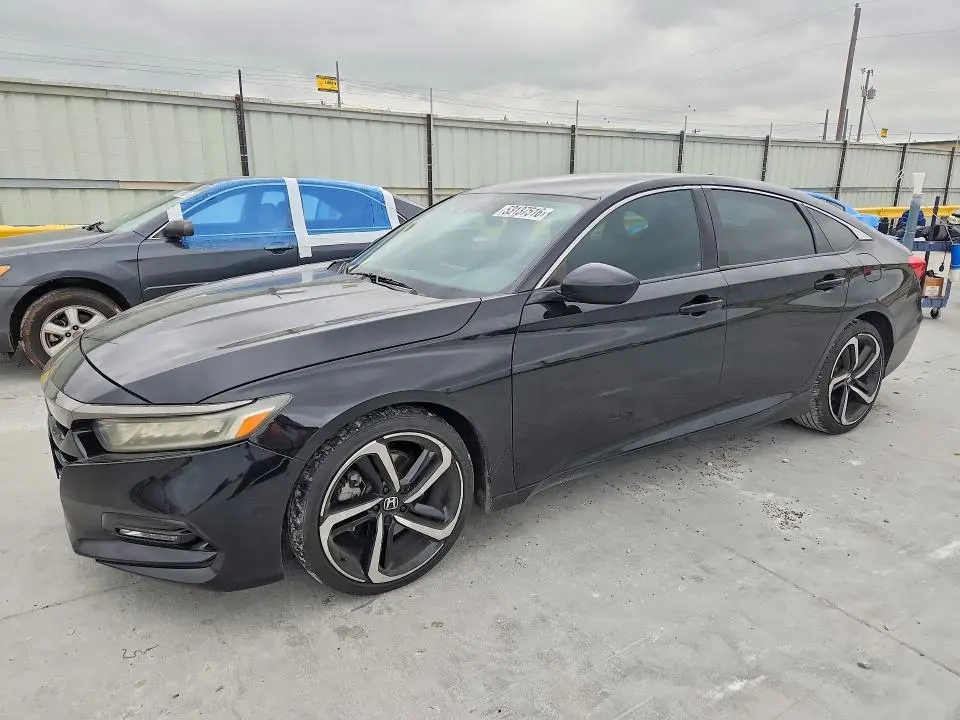1HGCV1F30KA074653