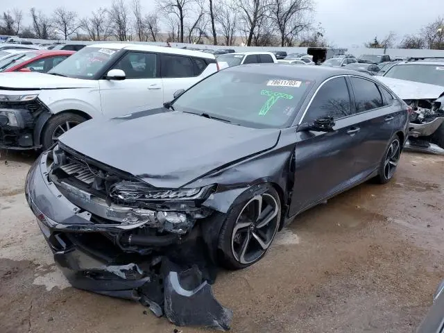 1HGCV1F30KA083868