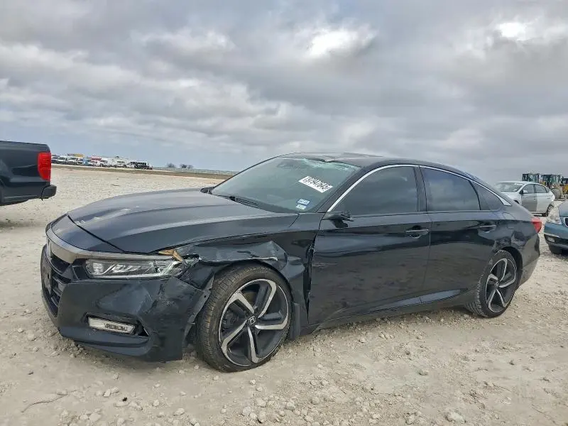 1HGCV1F30KA126217