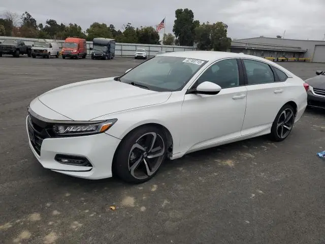 1HGCV1F30LA023090
