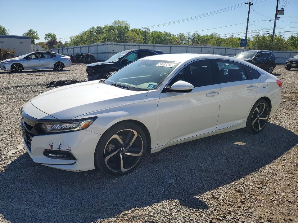 1HGCV1F30LA040679