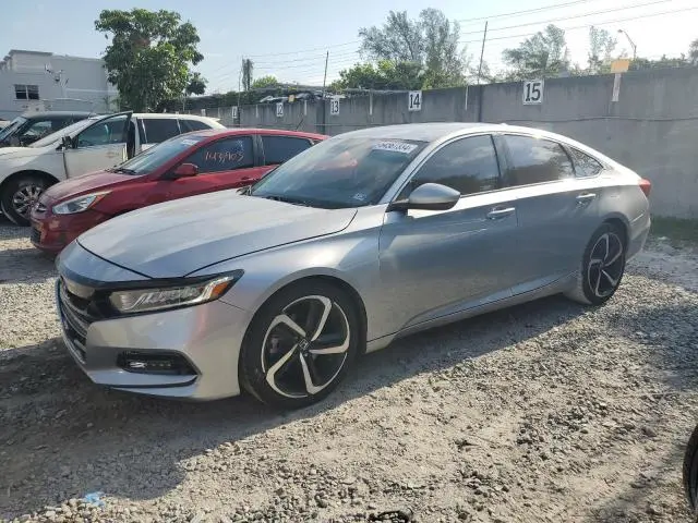 1HGCV1F30LA083807