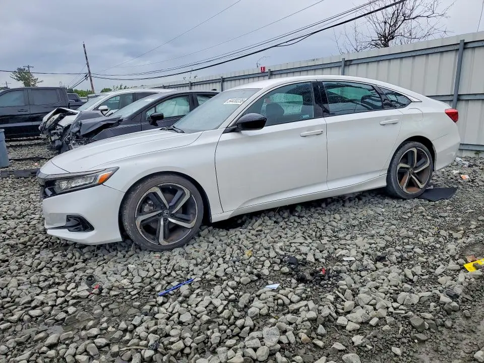 1HGCV1F31KA043587