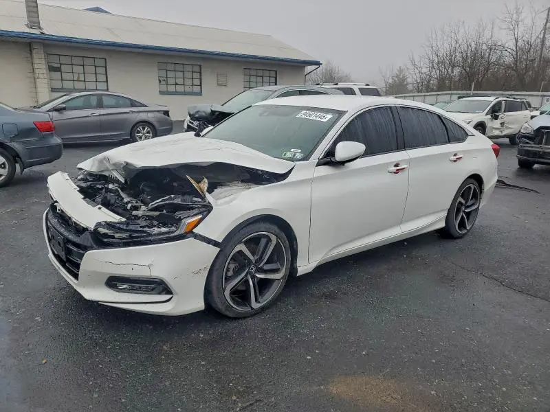 1HGCV1F31KA151563