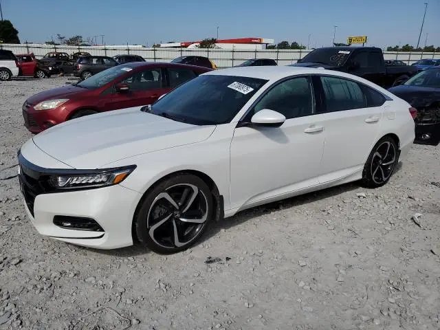 1HGCV1F34KA141352