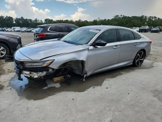 1HGCV1F34MA008710