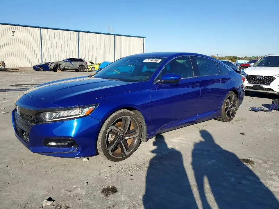 1HGCV1F35JA024071