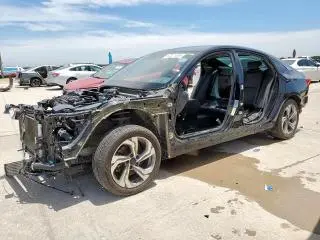 1HGCV1F35JA077868