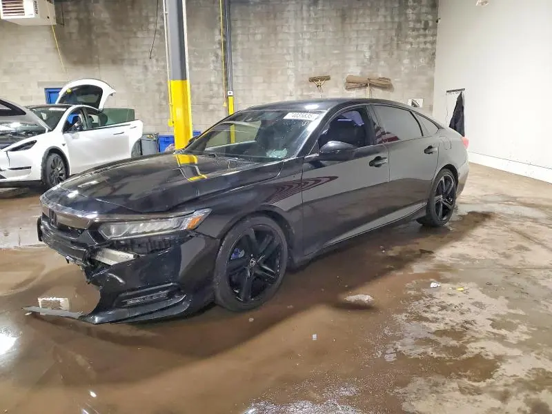 1HGCV1F35KA040952