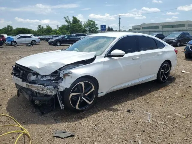 1HGCV1F35KA073692