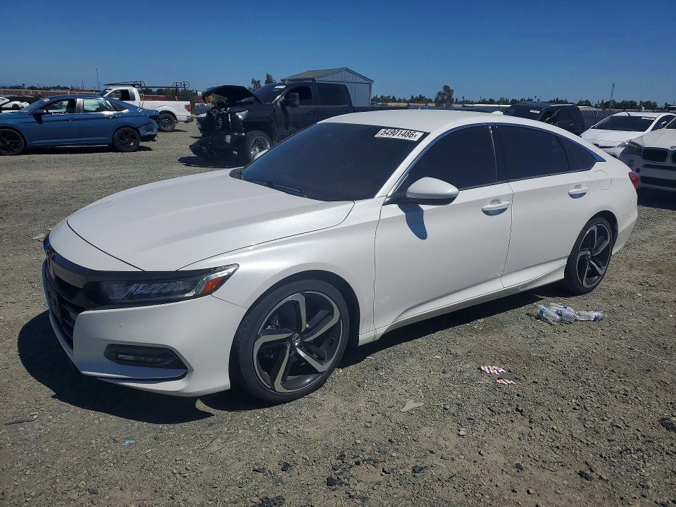 1HGCV1F35LA050690
