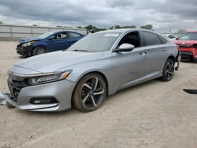 1HGCV1F36KA133382