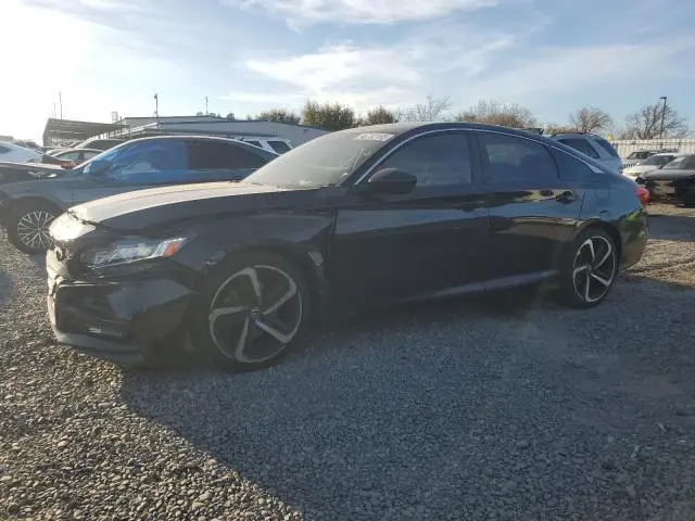 1HGCV1F37KA045411