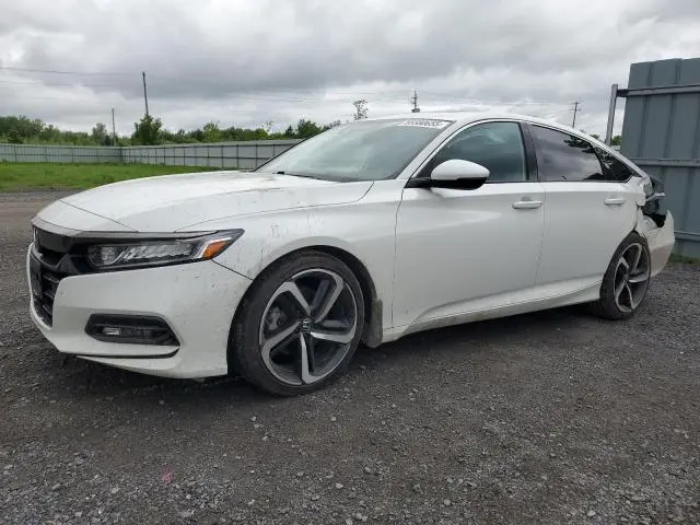 1HGCV1F37KA801660