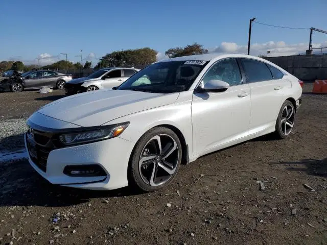 1HGCV1F39KA086607