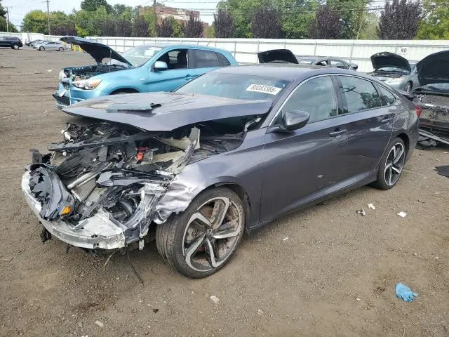 1HGCV1F3XJA240708