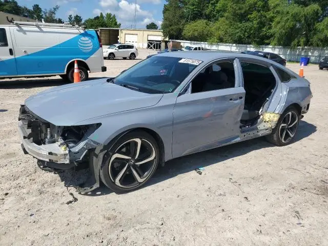 1HGCV1F40NA102710