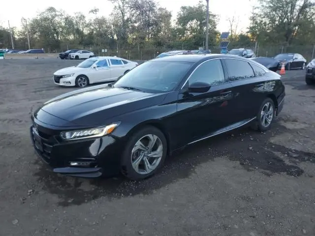 1HGCV1F42KA136269