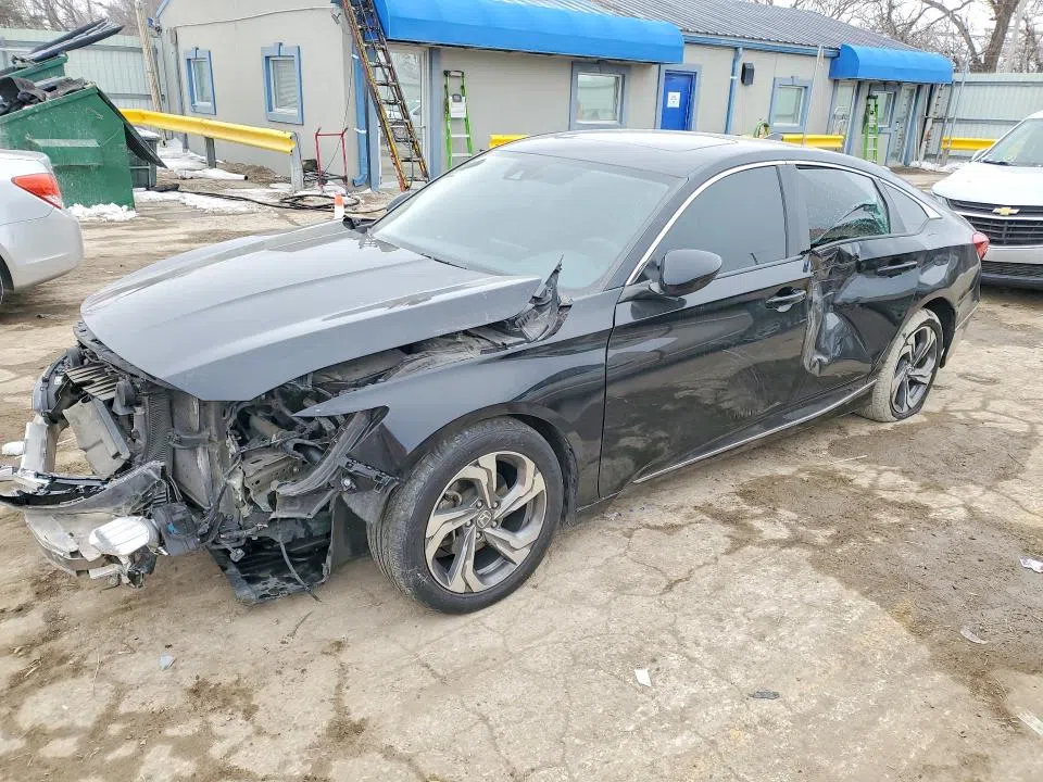 1HGCV1F43LA013663