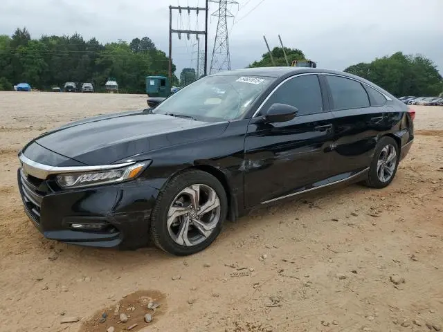 1HGCV1F50JA208724