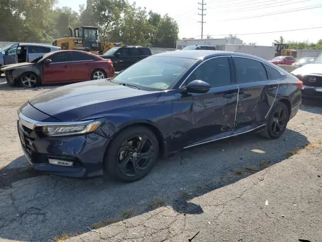 1HGCV1F52KA135521