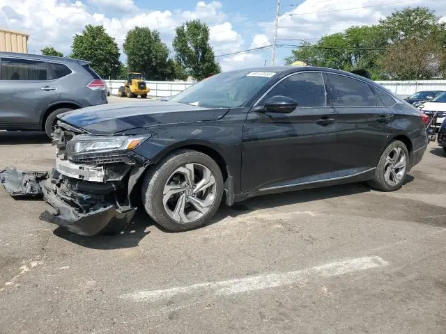 1HGCV1F55JA050882