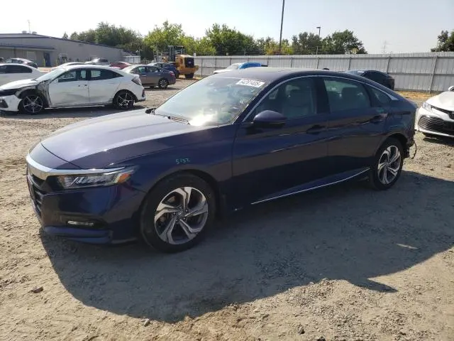 1HGCV1F56KA074268